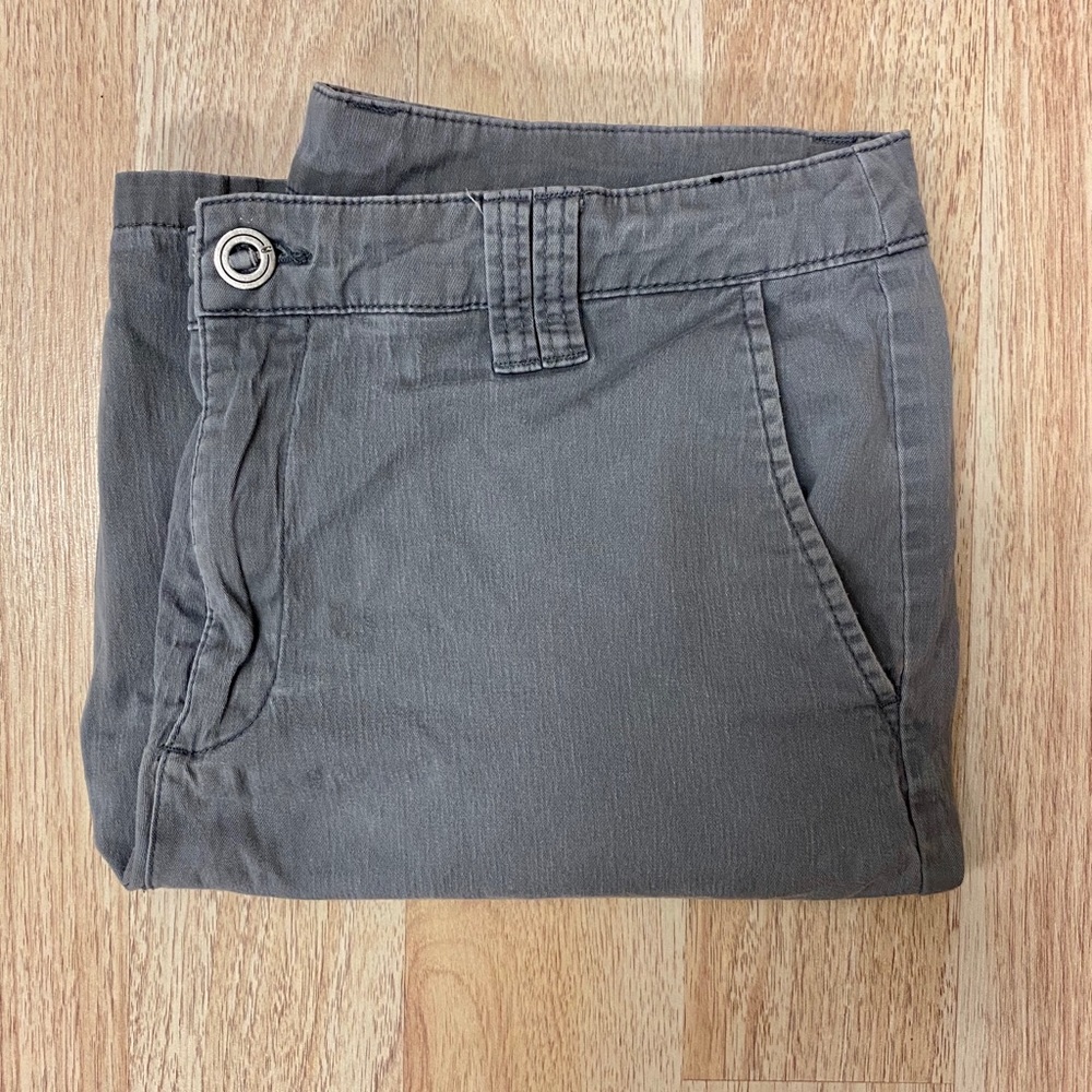 Men’s 34W O’Neil Shorts